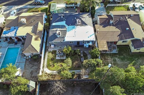 16931 Hart St, Van Nuys CA 91406-4507 exterior