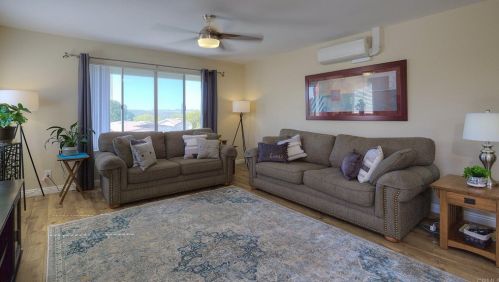 3807 Pepper Way, Oceanside, CA 92057-8302