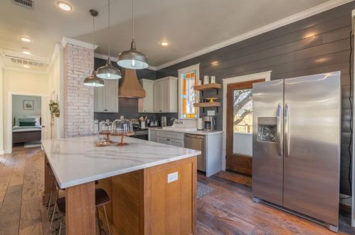 3808 Pne St, Greenville TX  75401-5324 exterior