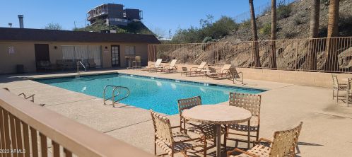 1130 Butler Dr, Phoenix AZ  85020-3763 exterior