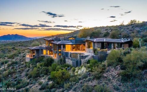 9325 Brahma Rd, Scottsdale, AZ 85262-1658