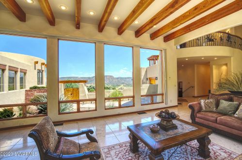 240 Crystal Sky Dr, Sedona AZ 86351-7450 exterior