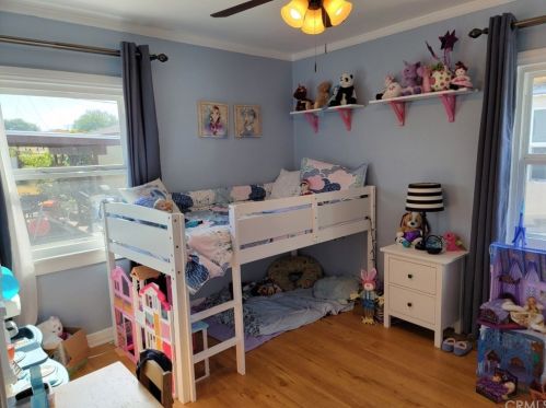 8170 San Luis Ave, South Gate CA 90280-4740 exterior