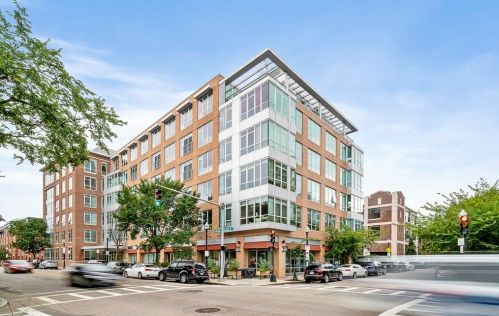 700 Harrison Ave, Boston MA exterior