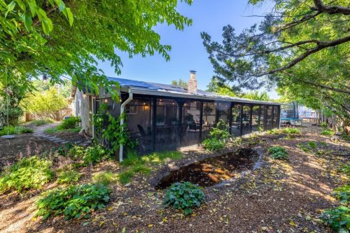 218 Sandalwood Ct, Vacaville CA  95687-5238 exterior