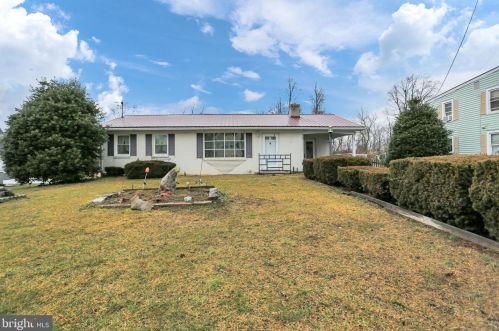 491 Carlisle St, Upton, PA 17225-1565