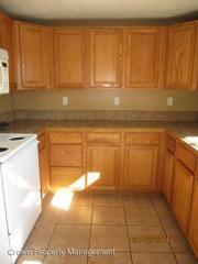 615 Ione St, Kennewick WA  99336-5514 exterior