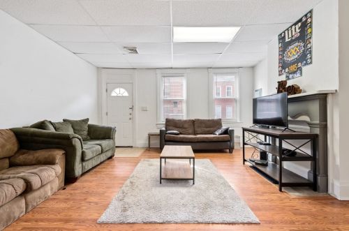 2129 Sarah St, Pittsburgh PA  15203-2031 exterior