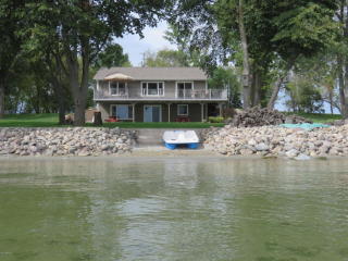 25749 Silver Beach Rd, Sedan, MN 56334-3318