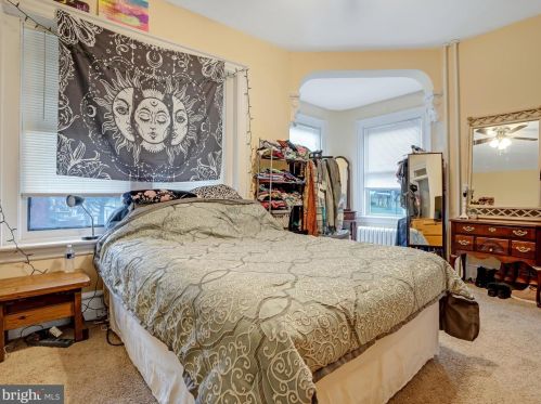 365 College Ave, Lancaster PA 17603-3319 exterior