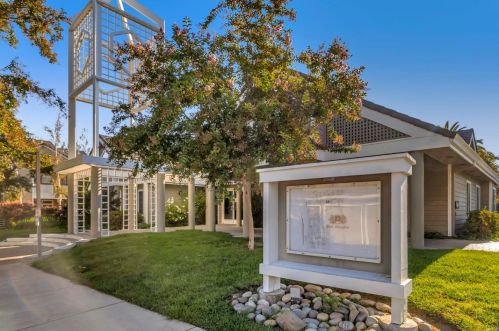 5877 Lake Almanor Dr, San Jose, CA 95123-2440