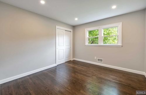 138 Sunset St, Dumont NJ  07628-1506 exterior