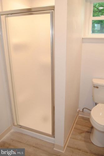 2065 Geoffrey Dr, Willow Grove PA  19090-2217 exterior