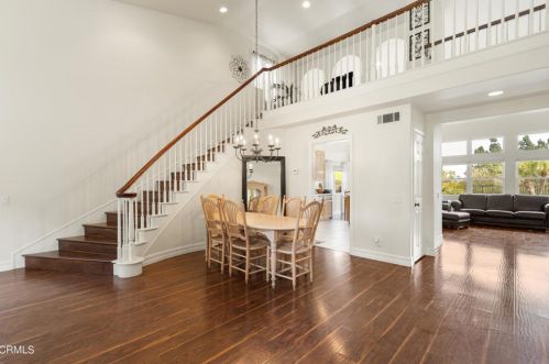 815 Vista Grande Dr, Santa Paula CA  93060-1335 exterior