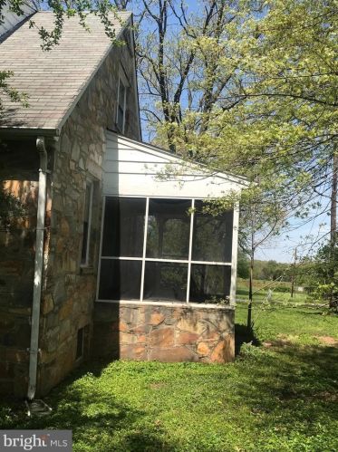 12903 Free St, Nokesville VA  20181-2220 exterior