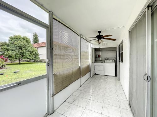 628 Saxony, Delray Beach FL  33446-1056 exterior