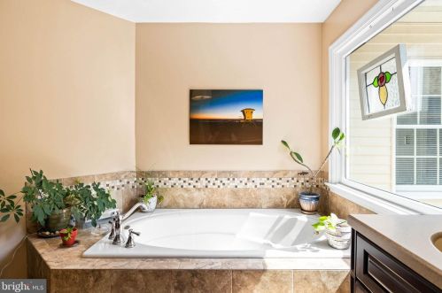 7748 Waterford Dr, Spotsylvania VA  22551-2200 exterior