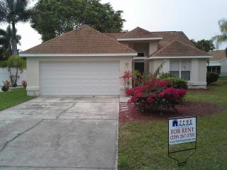 9061 Quail Ct, Fort Myers, FL 33919-8311