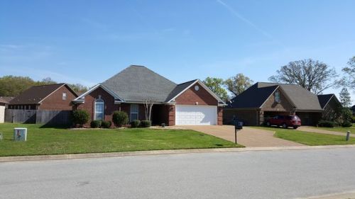 217 Meadowlark Cv, Medina, TN 38355-6880