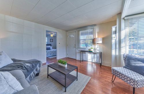 67 Hawkins St, Hollister CA  95023-4901 exterior