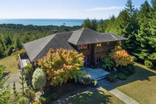 475 Fox Farm Rd, Westhaven, CA