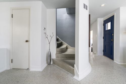 4796 Larkin St, Milwaukee WI 53211-1152 exterior