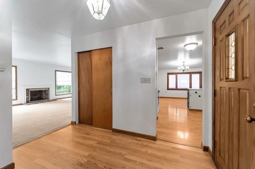 134 Highland Dr, Canonsburg, PA 15317-2708