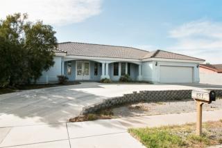 847 Fairview Dr, Henderson, NV 89015-5716