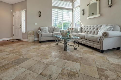 750 Joshua Dr, Hollister CA  95023-5671 exterior