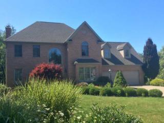 111 Magnolia Dr, Butler, PA 16001-2977