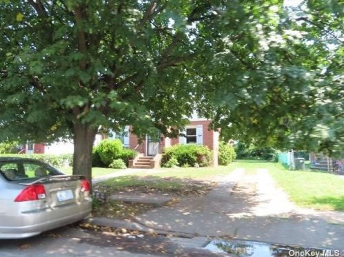 168 Fairview Blvd, Hempstead NY  11550-2904 exterior