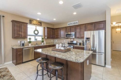 17197 Lisbon Ln, Sun City, AZ 85388