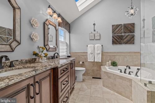 224 Shelly Dr, Collegeville PA  19426-2667 exterior