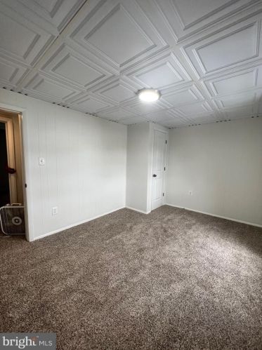 21 Sussex St, Gloucester NJ  08030-1725 exterior