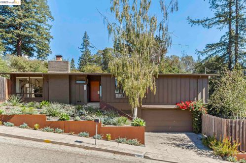 4985 Hedge Ln, Oakland CA  94602-2641 exterior