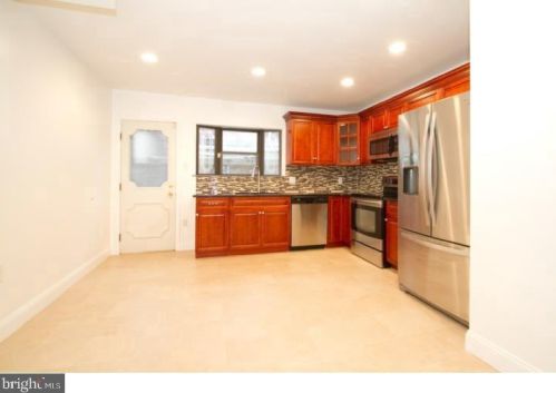 1124 Cantrell St, Philadelphia PA  19148-3027 exterior