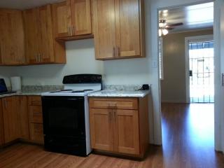 709 Kihapai St, Kailua HI  96734-2252 exterior
