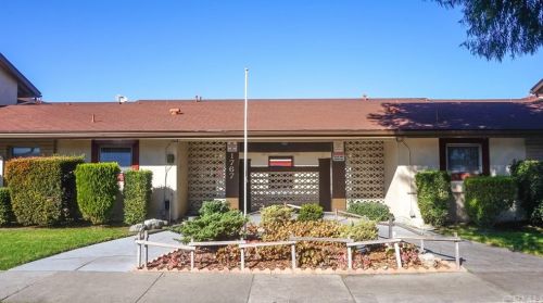 1767 Sumac Ln, Anaheim, CA 92804-6101