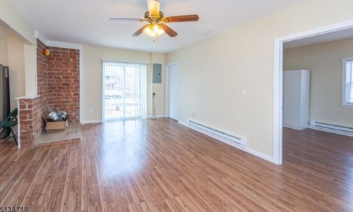 100 Tintle Ave, West Milford Lakes NJ  07480-4715 exterior