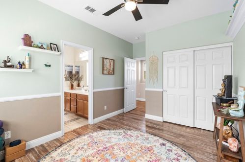 27406 Quincy Ln, Temecula CA  92591-4402 exterior