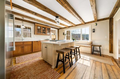 261 Muchado Hl Rd, Alton NH  03809-5137 exterior