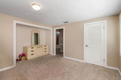 602 1st Ave, Ruskin FL  33570-4002 exterior