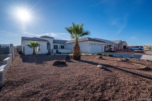 4401 San Angelo Ln, Bullhead City, AZ 86426-5239