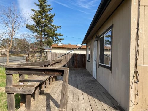 2134 2nd St, Oroville, CA 95965-3415