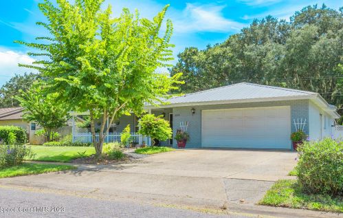 2215 Kansas St, Titusville, FL 32780-6846