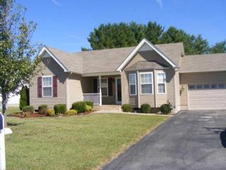 1606 Robert Rd, Columbia, TN 38401-5426