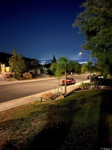 29279 Gateway Dr, Lake Elsinore CA  92530-7276 exterior