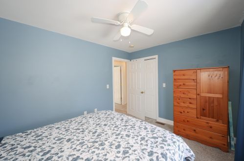 39 Bradford Cir, Hillsboro NH  03244-4864 exterior