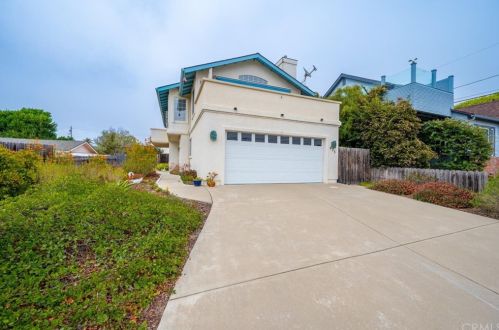 673 Saratoga Ave, Pismo Beach, CA 93433-1627