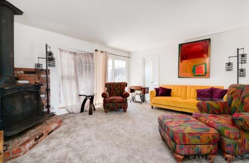 1877 Primera St, Lemon Grove, CA 91945-3912